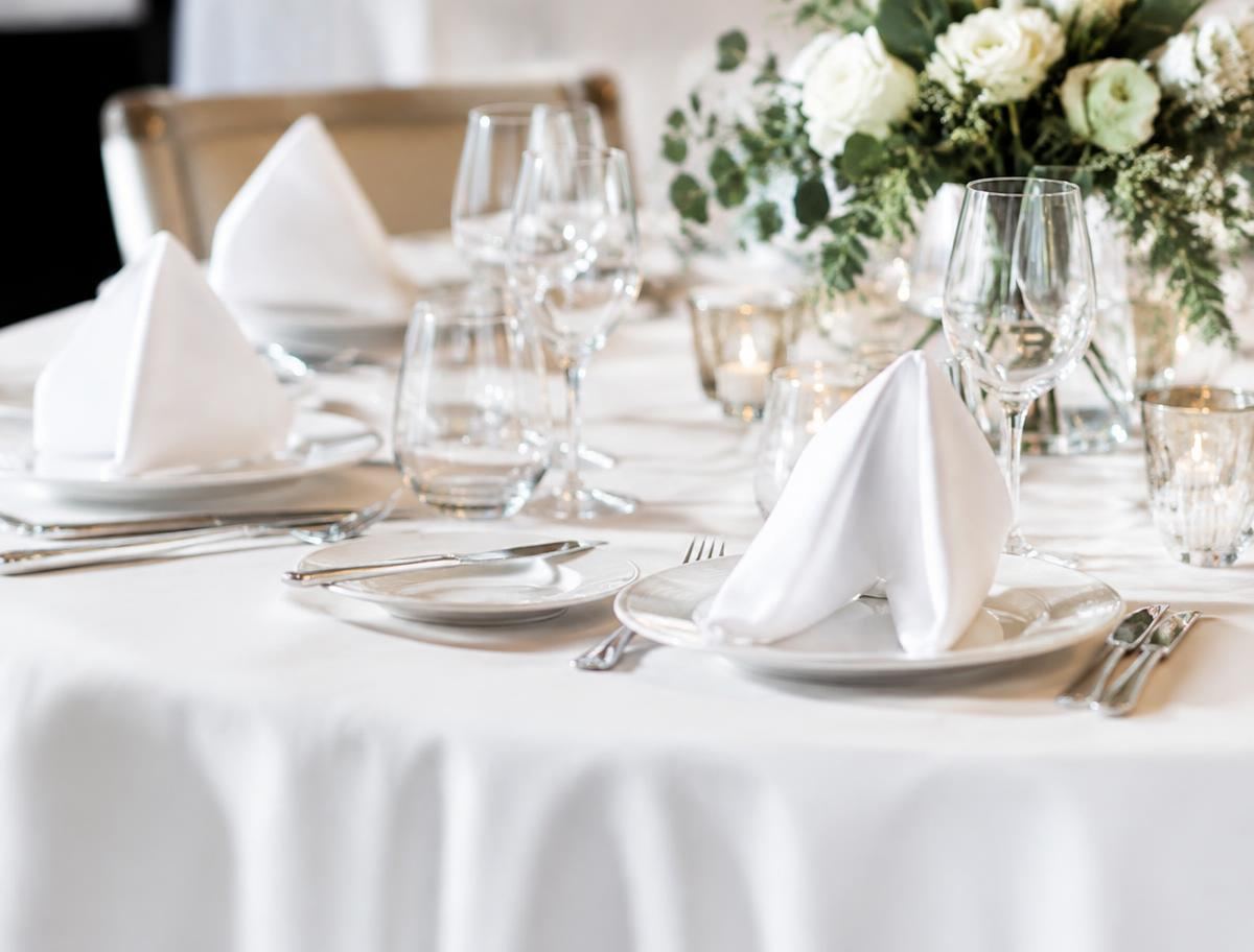 Dining & Kitchen Essentials